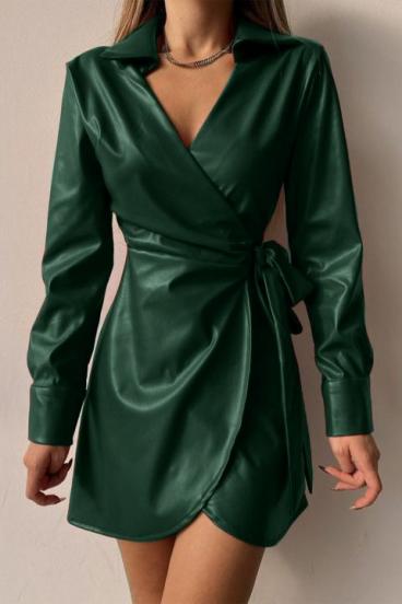 Elegantiška apykaklė iš dirbtinio kailio mini suknelė Pellita, tamsiai žalia